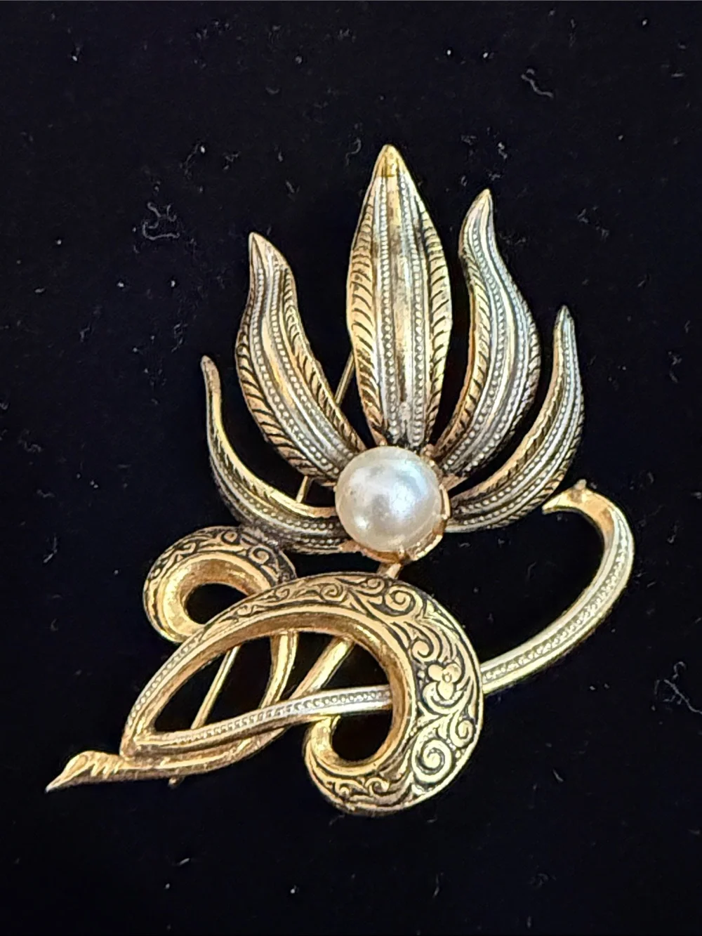 Damascene Vintage Lotus and faux pearl Brooch Pin